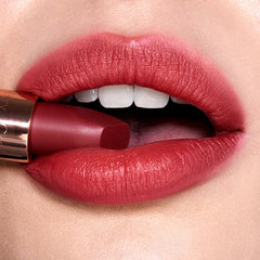 Charlotte Tilbury Matte Revolution Lipstick — Pillow Talk Medium