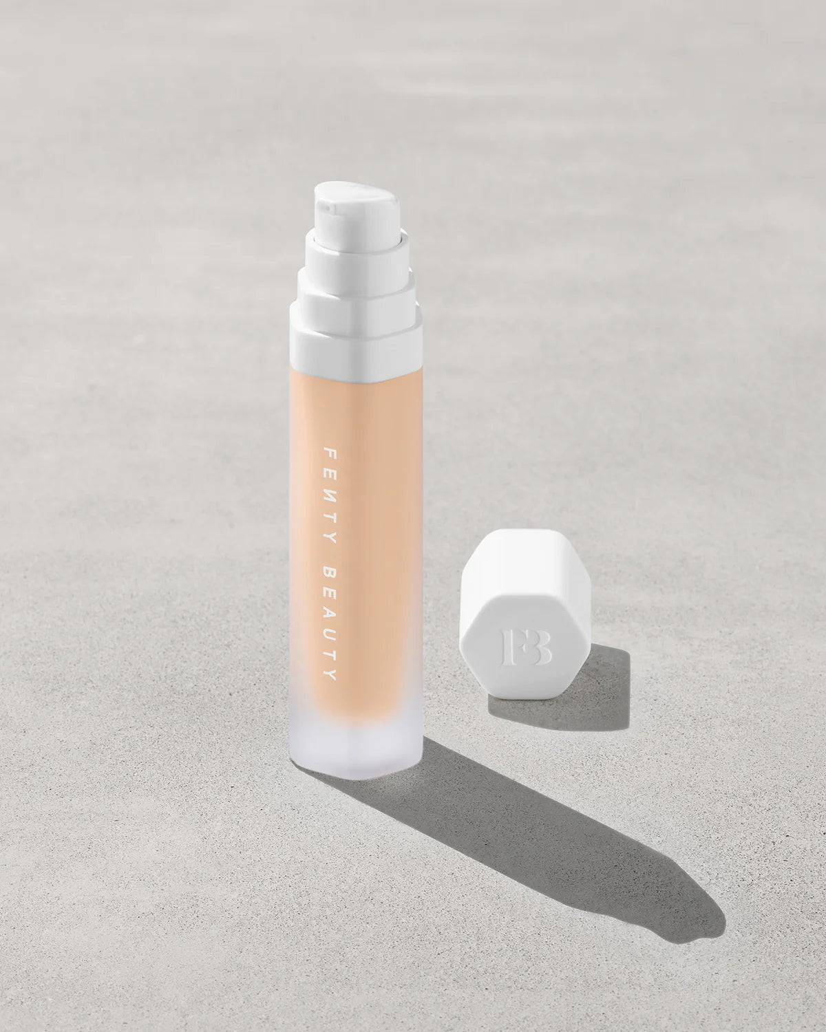 FENTY Beauty by Rihanna Pro Filt'r Soft Matte Long wear Foundation 32ml