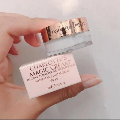 Charlotte Tilbury Charlotte's Magic Cream Moisturizer (Travel Size — 7ml)