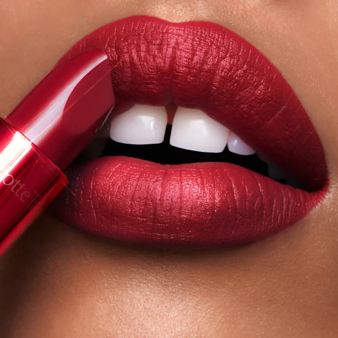 Charlotte Tilbury Matte Revolution Lipstick — Pillow Talk Medium