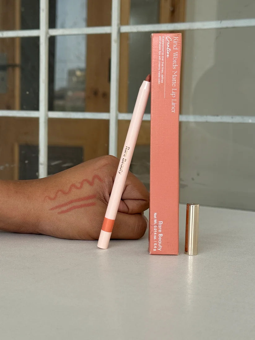 RARE BEAUTY Kind Words Matte Lip Liner