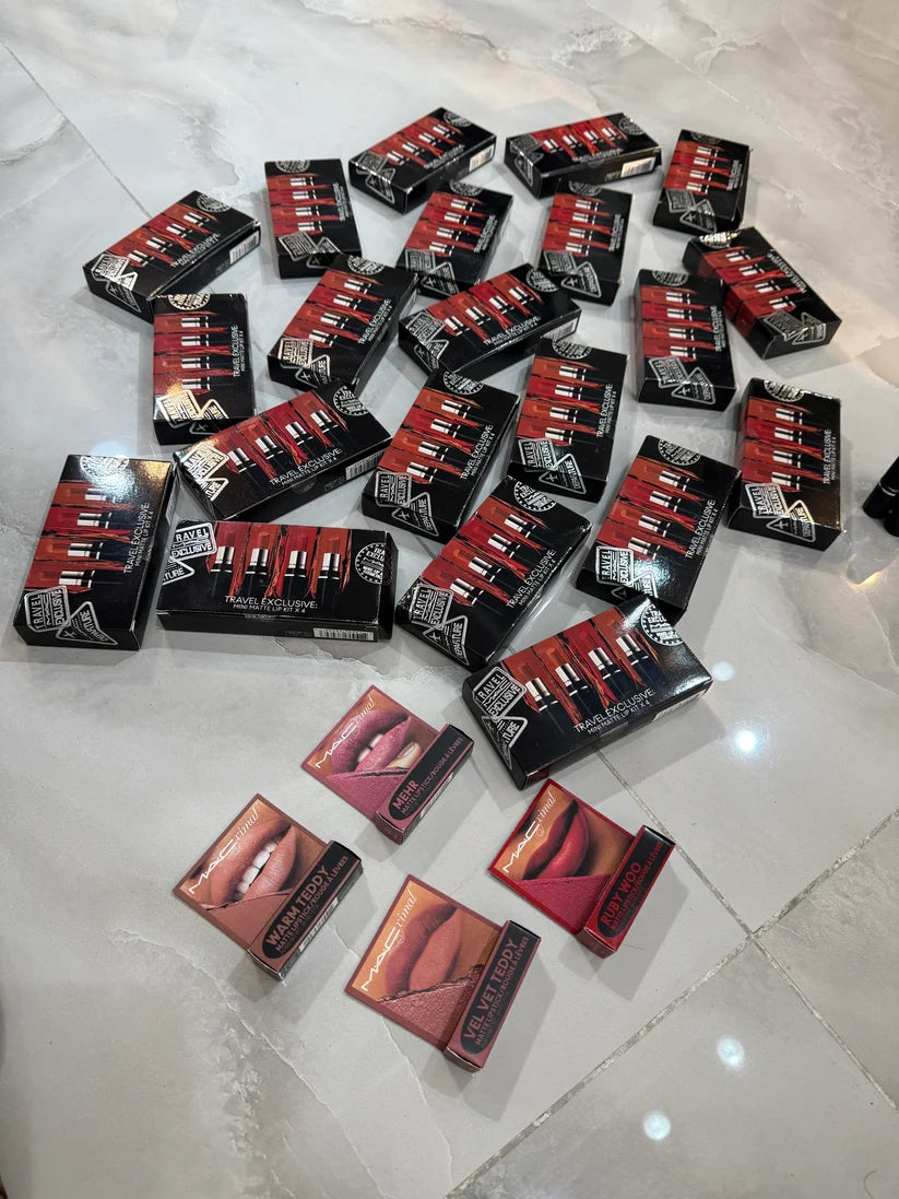MAC WARM TEDDY matte lipstick/Rouge À LÈVRES