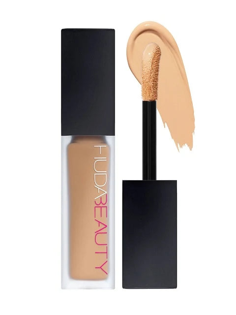 Huda Beauty FauxFilter Luminous Matte Concealer
